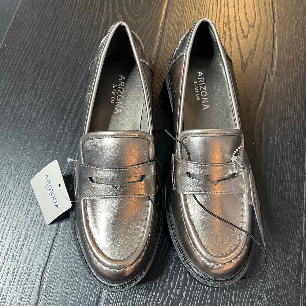 Arizona Jean Co Lillie Closed Toe Loafers Lug Sole NWT New‎ Silver 6 Shoes
